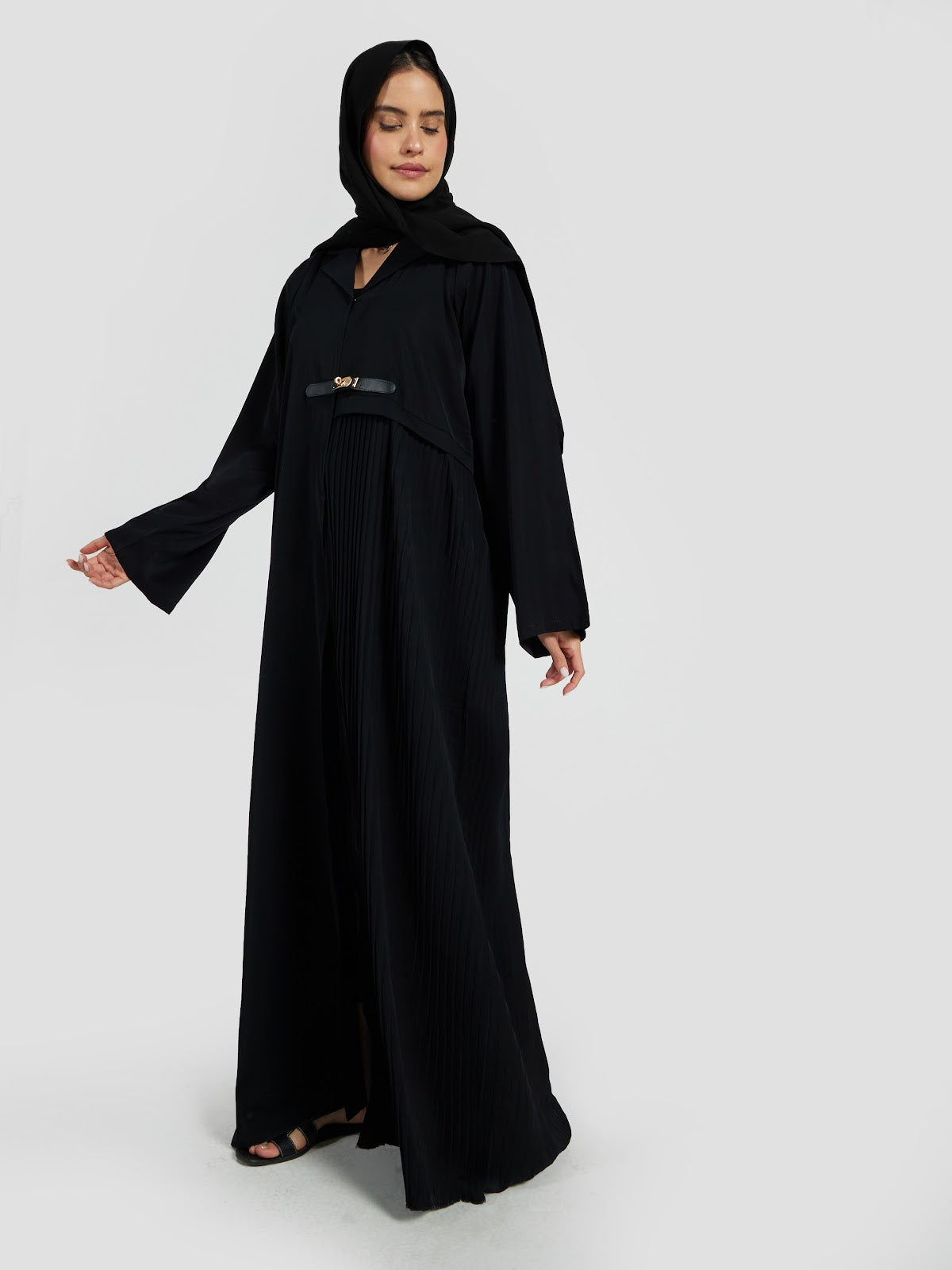 Sophisticated Black Pleated Abaya with Gold Buckle Accent