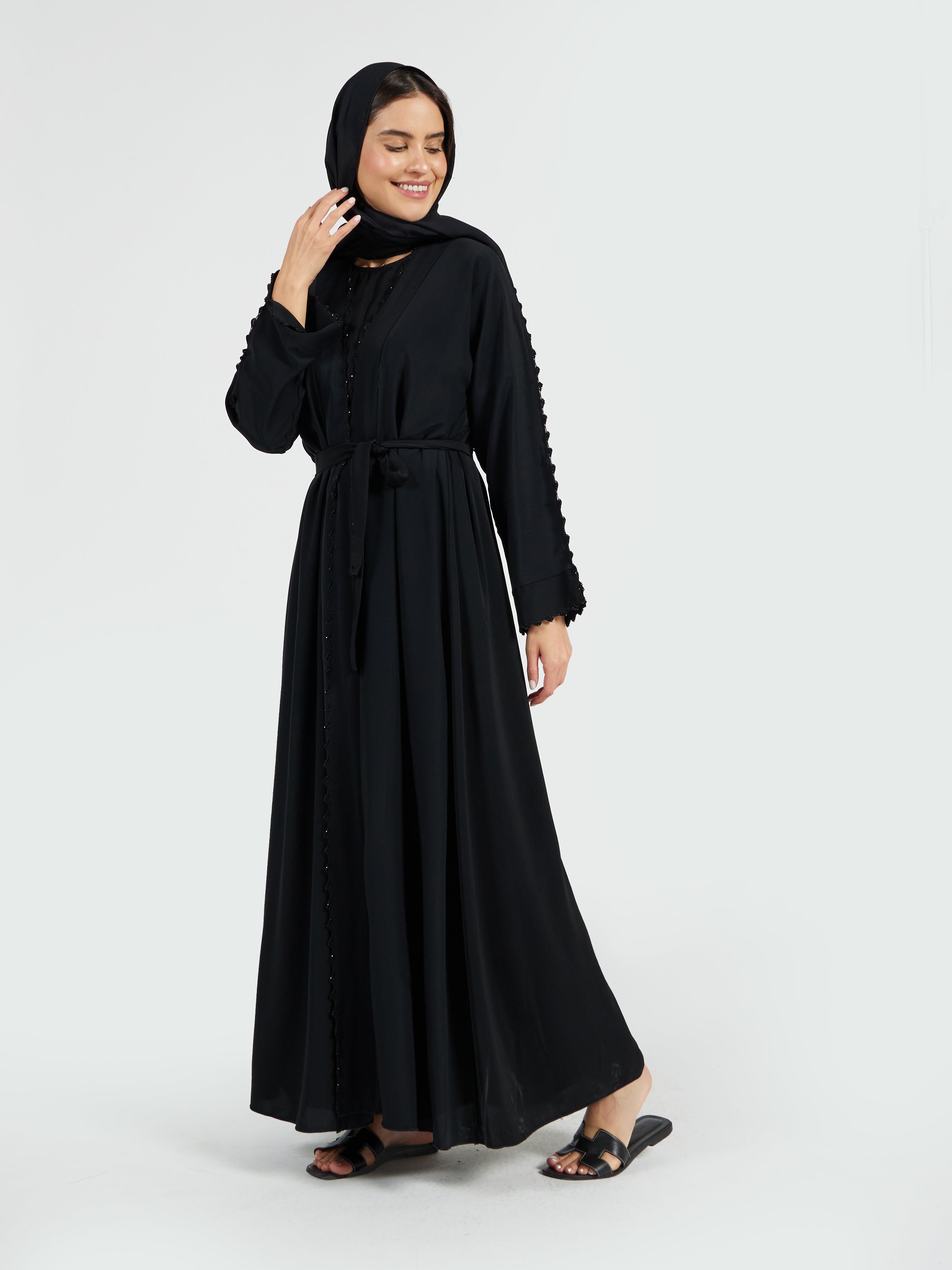 Minimalist Black Abaya with Lace-Trimmed Sleeves