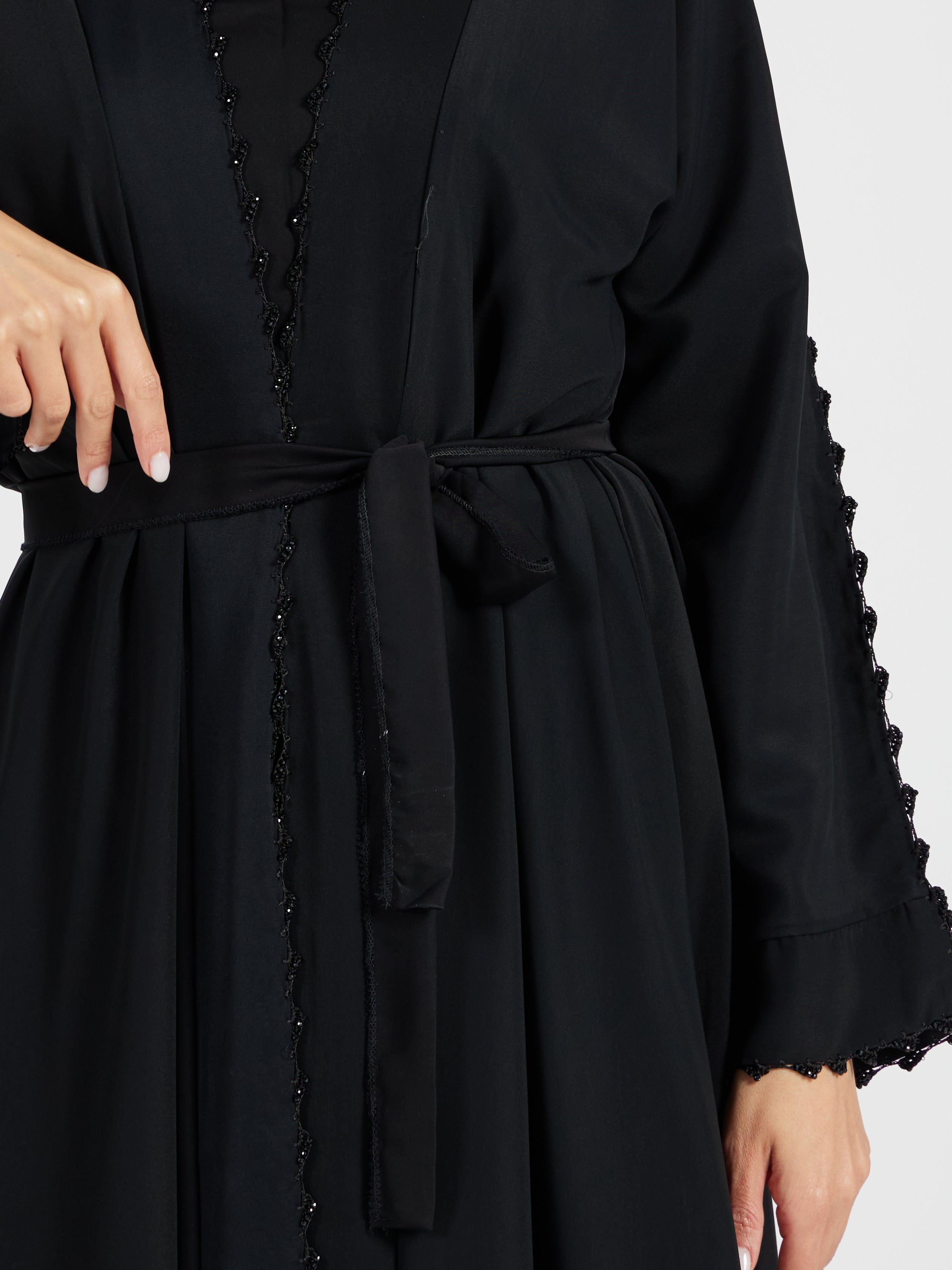 Minimalist Black Abaya with Lace-Trimmed Sleeves